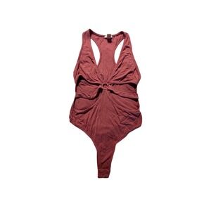 Bozzolo Ribbed Cutout O-Ring Bodysuit Mauve Racerback Sleeveless RT60958‎ Medium